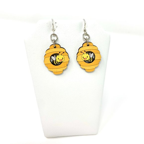 Bee Hive with Bee Earrings - Picture 4 of 4
